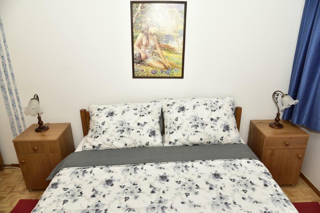 Apartment Blumen Oase Malinska Kültér fotó