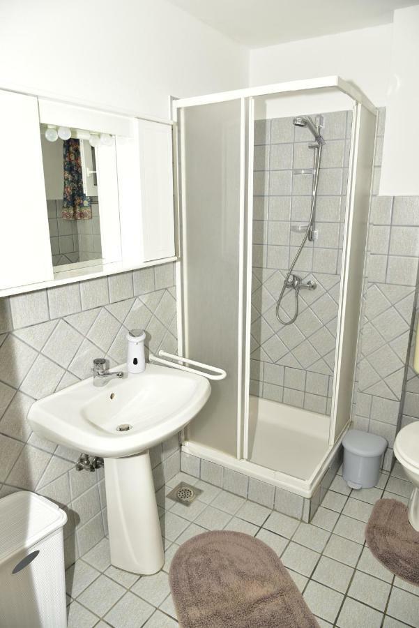 Apartment Blumen Oase Malinska Kültér fotó